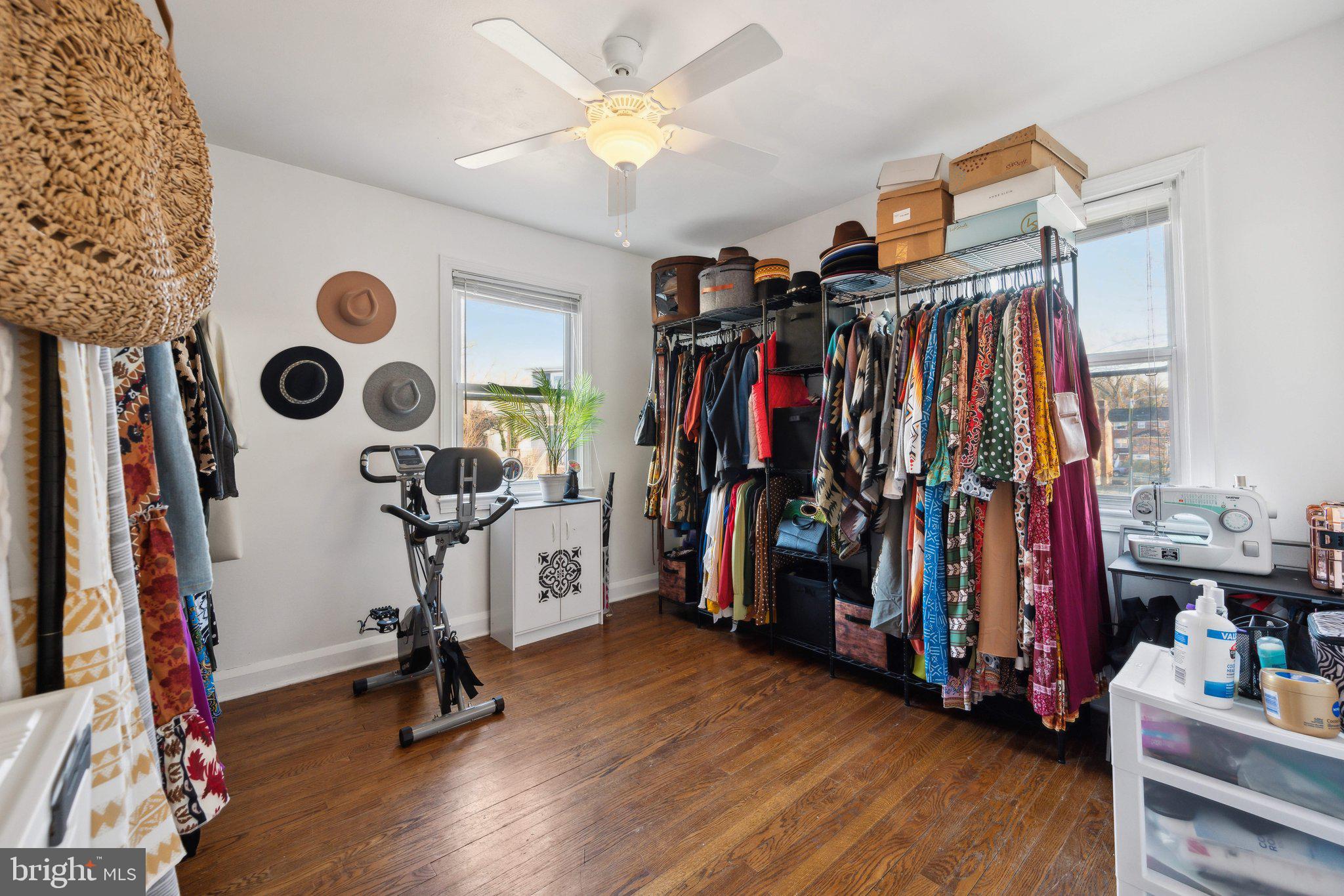 5308 Grindon Avenue Baltimore, MD 21214 - Photo 10 of 24 Bedroom 1 on the entry floor