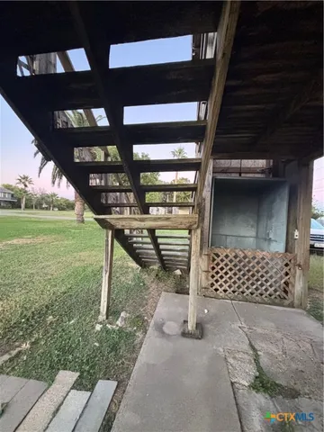 $199,000 | 509 9th Street, Port O'Connor, TX 77982