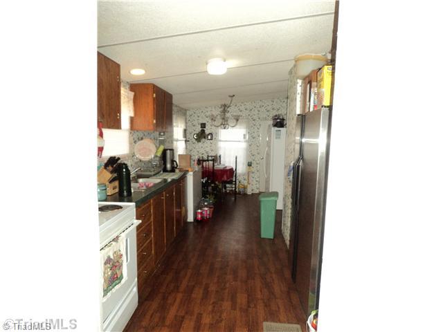 236 Greentown Road Mount Airy, NC 27030 - Photo 4 of 6 Cafeteria/Kitchen.
