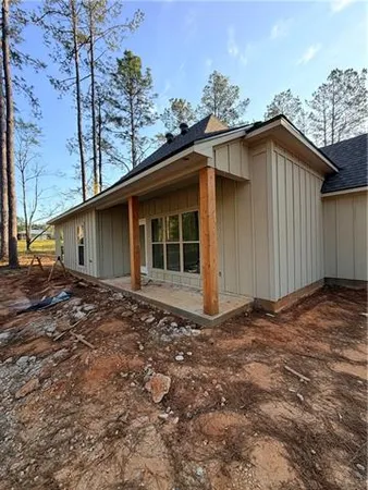 $319,900 | 25 Lynn Drive, Ball, LA 71405