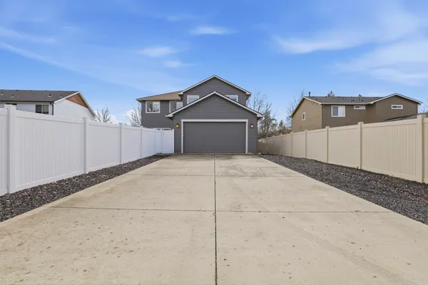$900,000 | 24999 East Ludlow Avenue, Liberty Lake, WA 99019