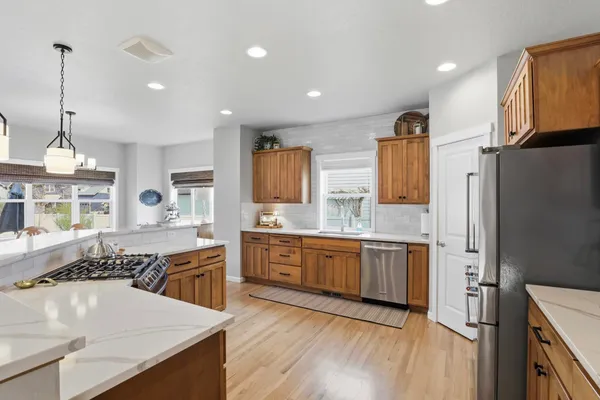 $900,000 | 24999 East Ludlow Avenue, Liberty Lake, WA 99019
