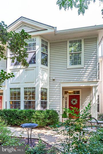 11407 Gate Hill Place, Unit 112 Reston, VA 20194 - Photo 3 of 4