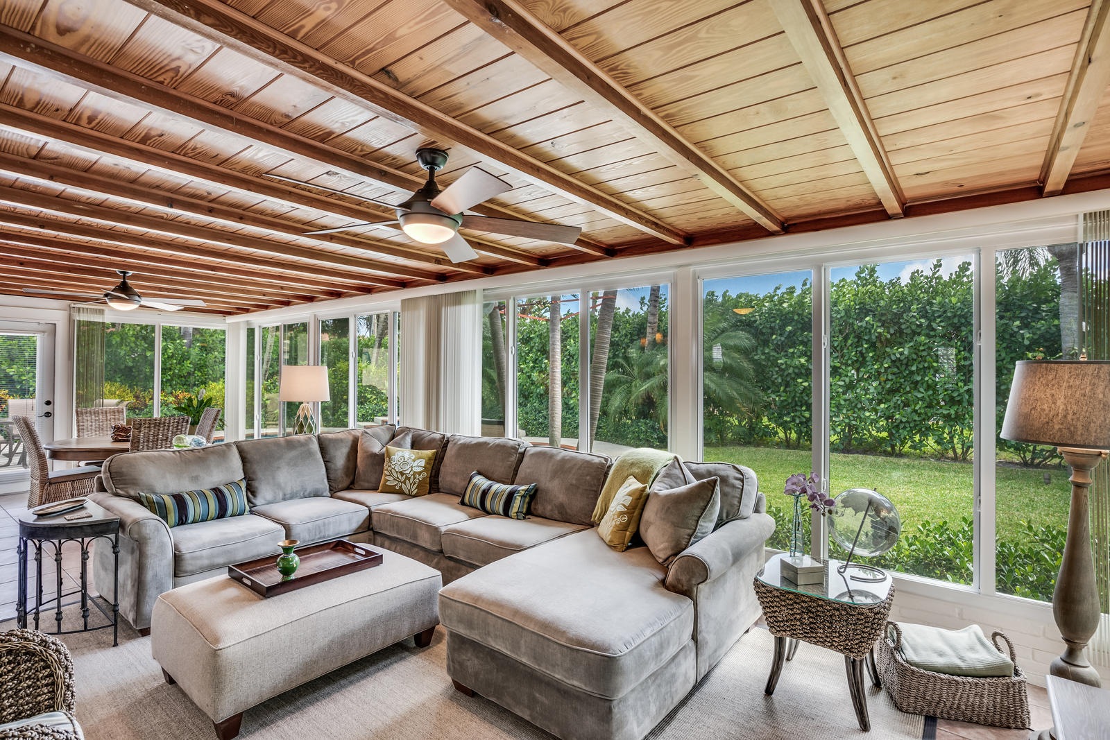 134 Gregory Road West Palm Beach, FL 33405 - Photo 13 of 41 Family Room