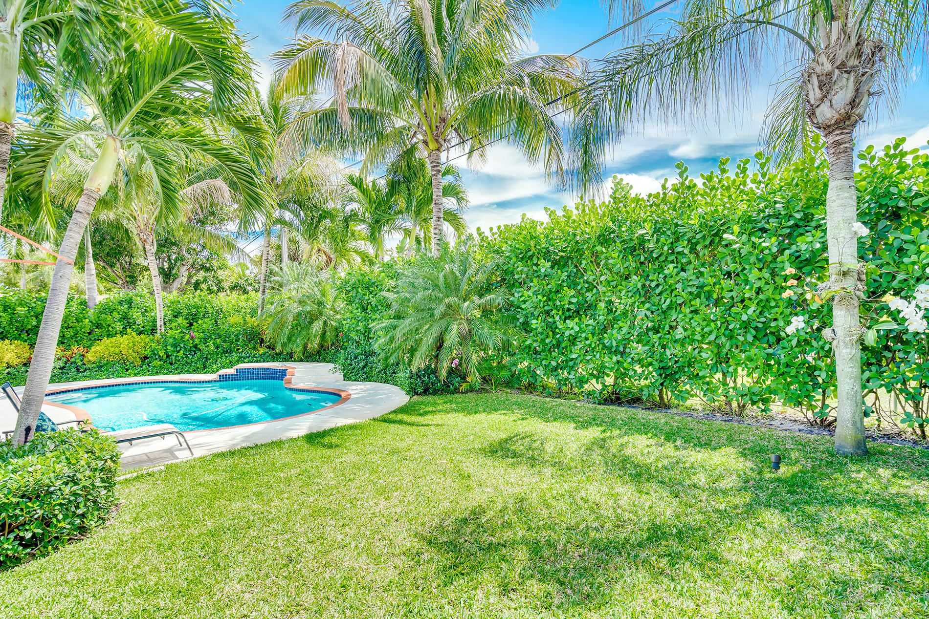 134 Gregory Road West Palm Beach, FL 33405 - Photo 28 of 41 134 Gregory Rd (18)