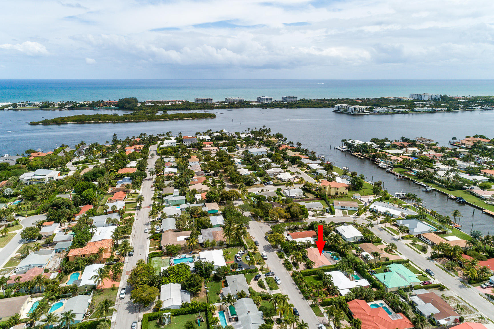 134 Gregory Road West Palm Beach, FL 33405 - Photo 4 of 41 134 Gregory Rd (13) (1)