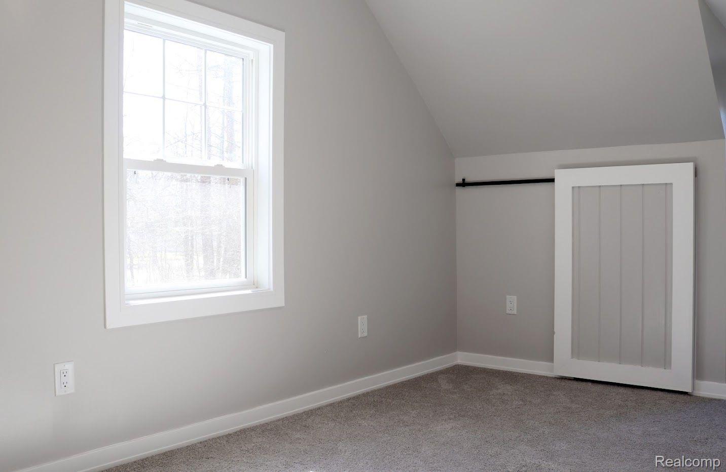 18273 Savage Road Belleville, MI 48111 - Photo 17 of 24 Gallery Image 17