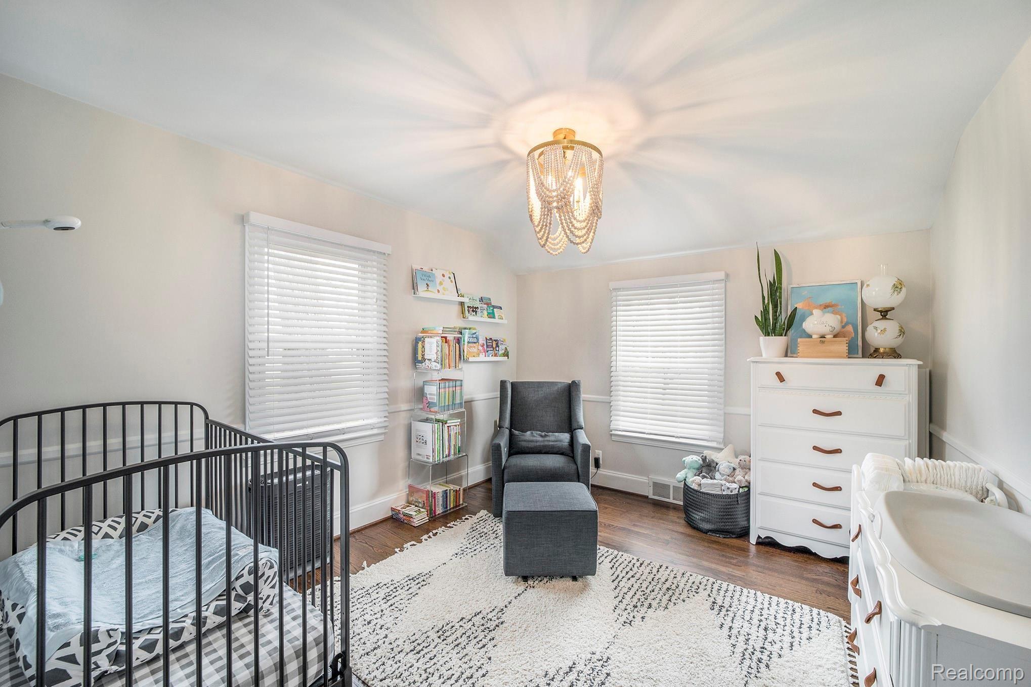 2415 Crooks Road Royal Oak, MI 48073 - Photo 16 of 28 Sweet Dreams
