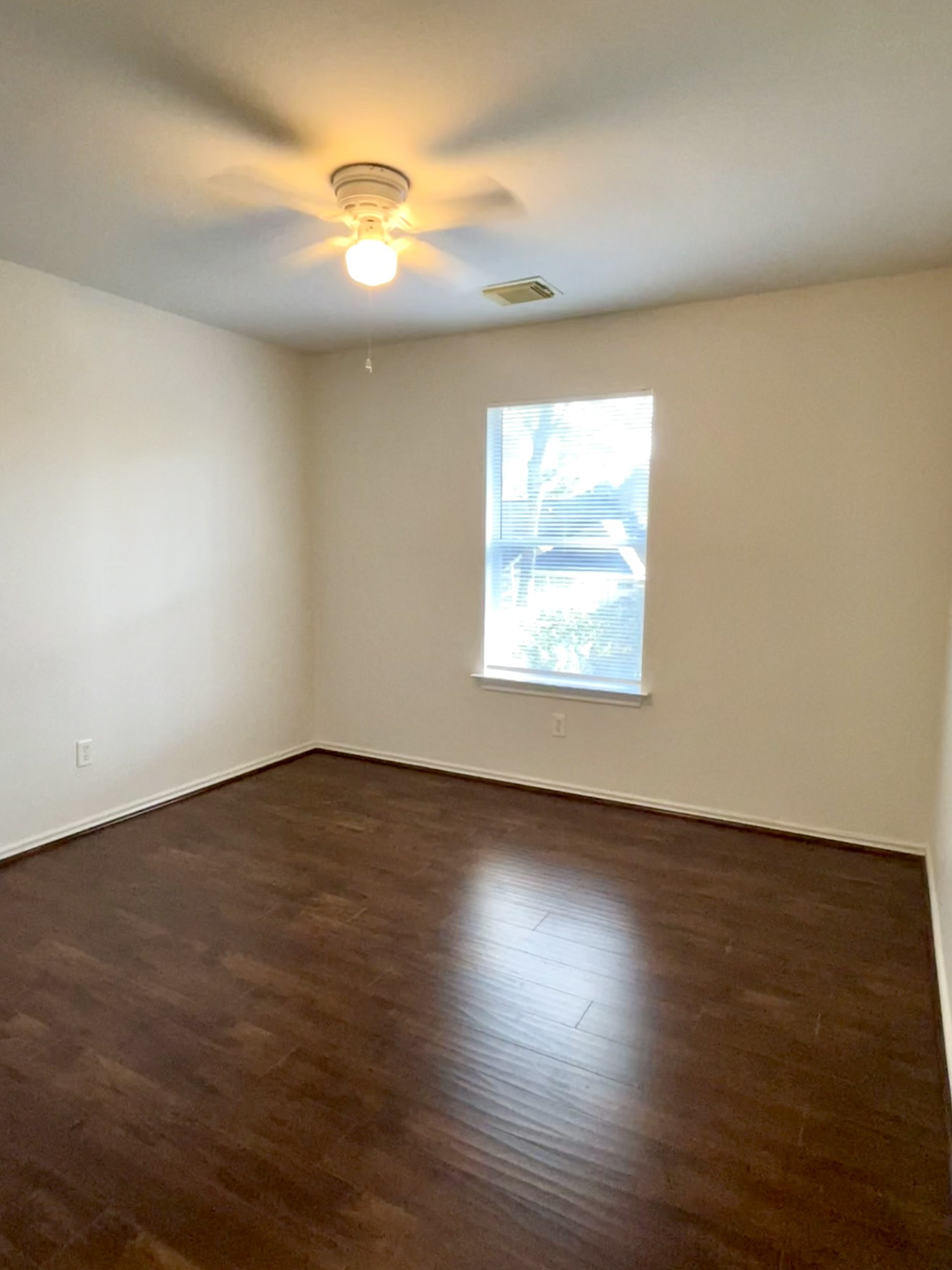 58 Musgrove Place Spring, TX 77382 - Photo 15 of 19 Third bedroom