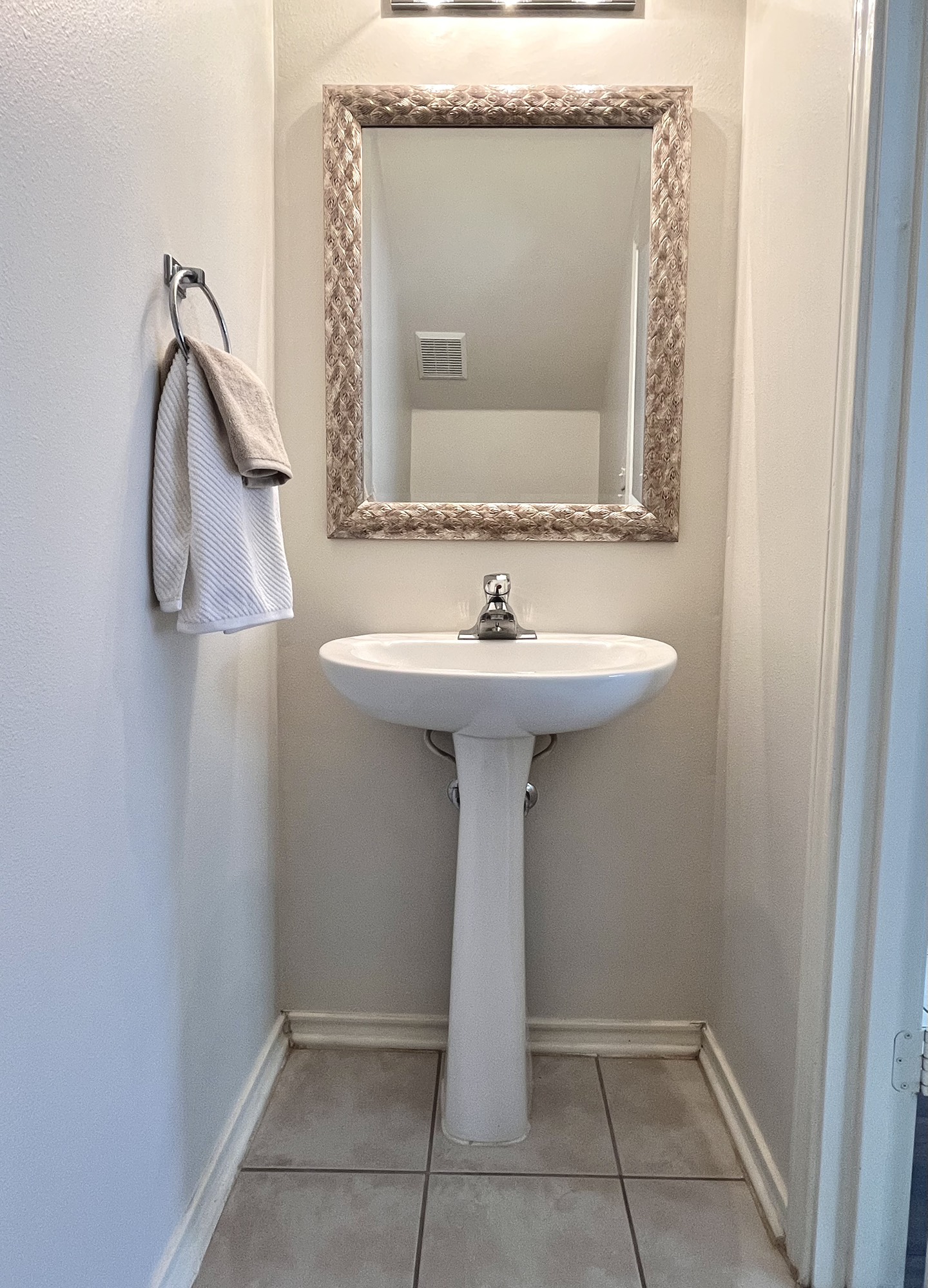 58 Musgrove Place Spring, TX 77382 - Photo 18 of 19 Powder bathroom in first floor