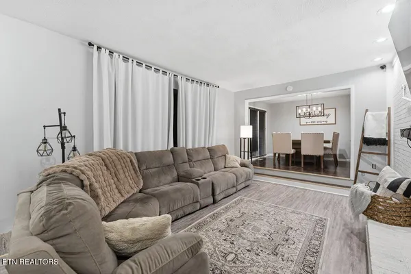 $485,000 | 1414 Rosalyn Drive, Knoxville, TN 37914