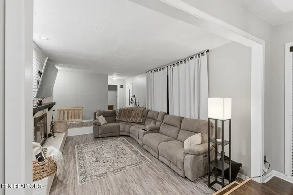 $485,000 | 1414 Rosalyn Drive, Knoxville, TN 37914