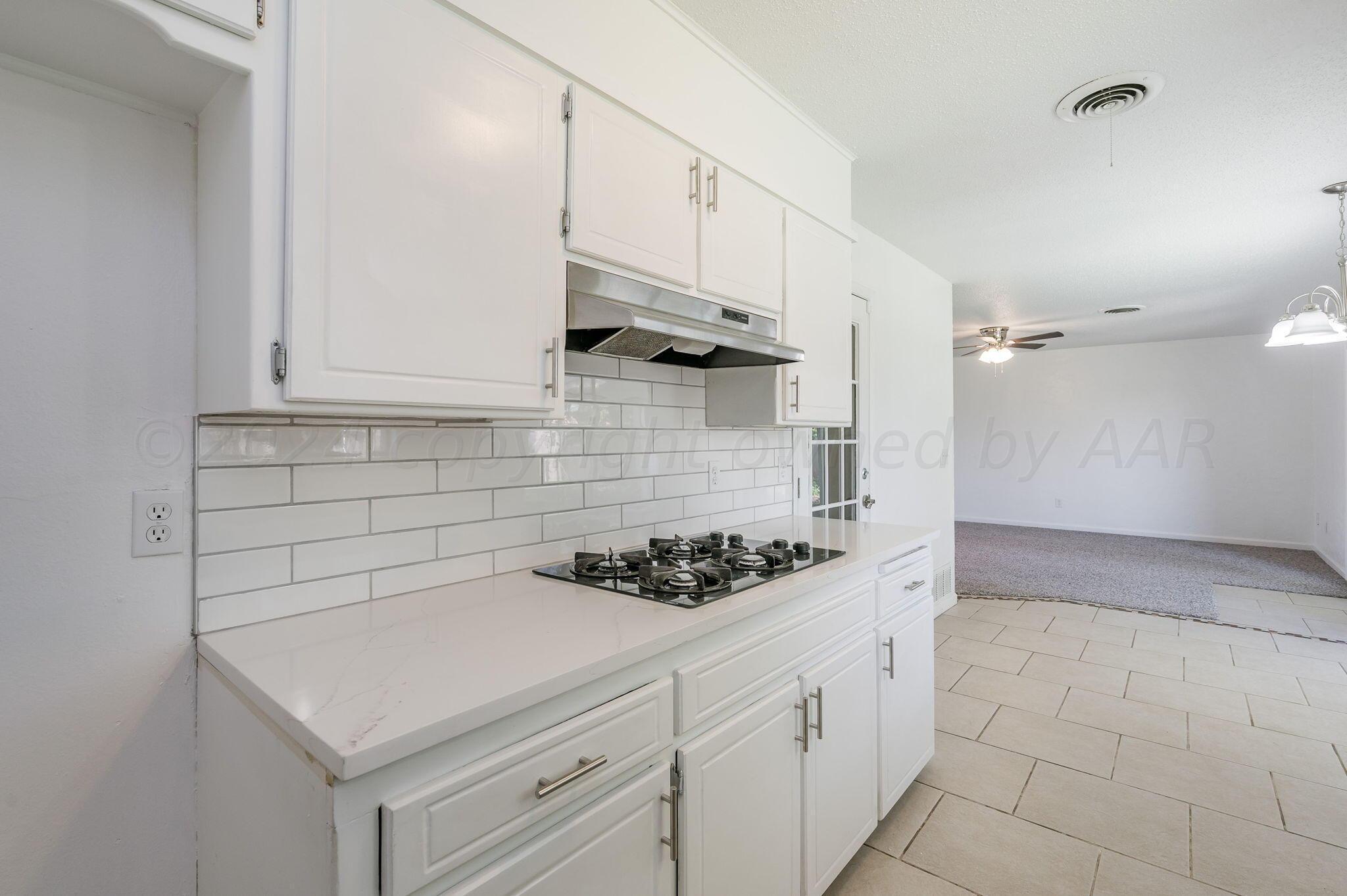 5108 Temple Drive Amarillo, TX 79110 - Photo 10 of 19 Kitchen-3