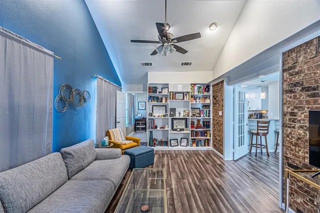 $365,000 | 4100 Staghorn Circle North, Fort Worth, TX 76137