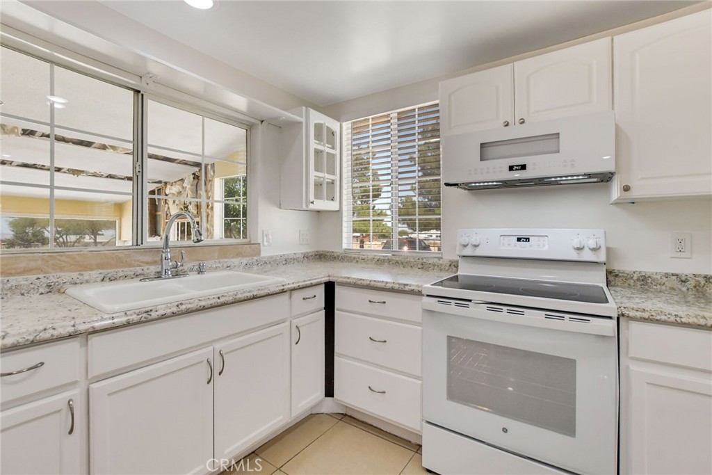 4304 Buckthorne Street Phelan, CA 92371 - Photo 12 of 39