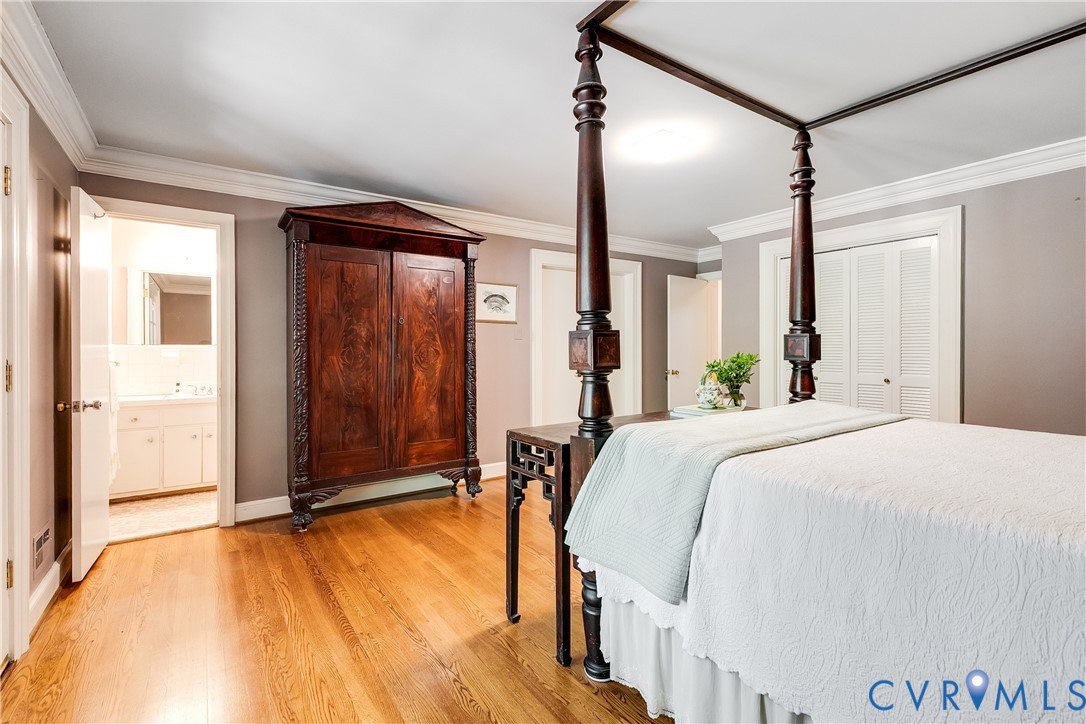 10475 Cherokee Road Richmond, VA 23235 - Photo 30 of 74 Hardwood flooring complements the neutral wall col
