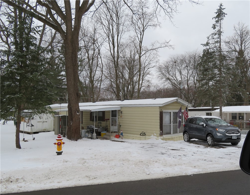 114 Hunts Park Road Farmington, NY 14425 - Photo 1 of 1 Gallery Image 1