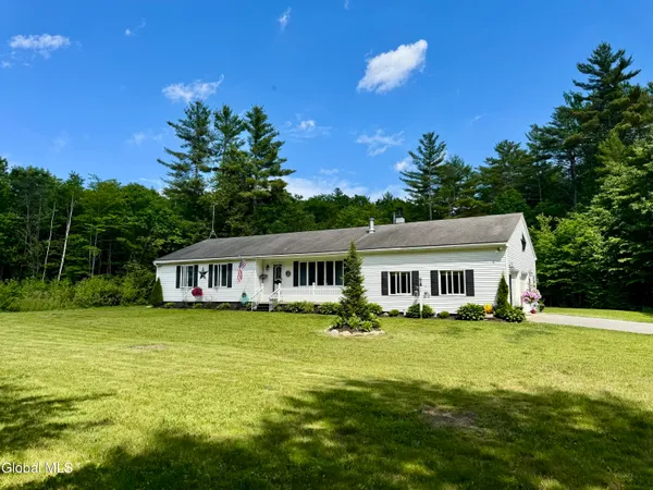 $424,900 | 59 North Drive, Lake Luzerne, NY 12846