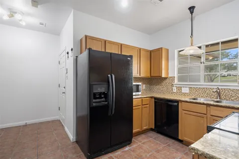 $625,000 | 1301 South Quinlan Park Road, Austin, TX 78732