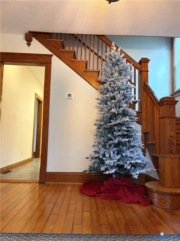 3315 Virginia Street Hopewell, VA 23860 - Photo 25 of 49 Beautiful wood trim throughout home