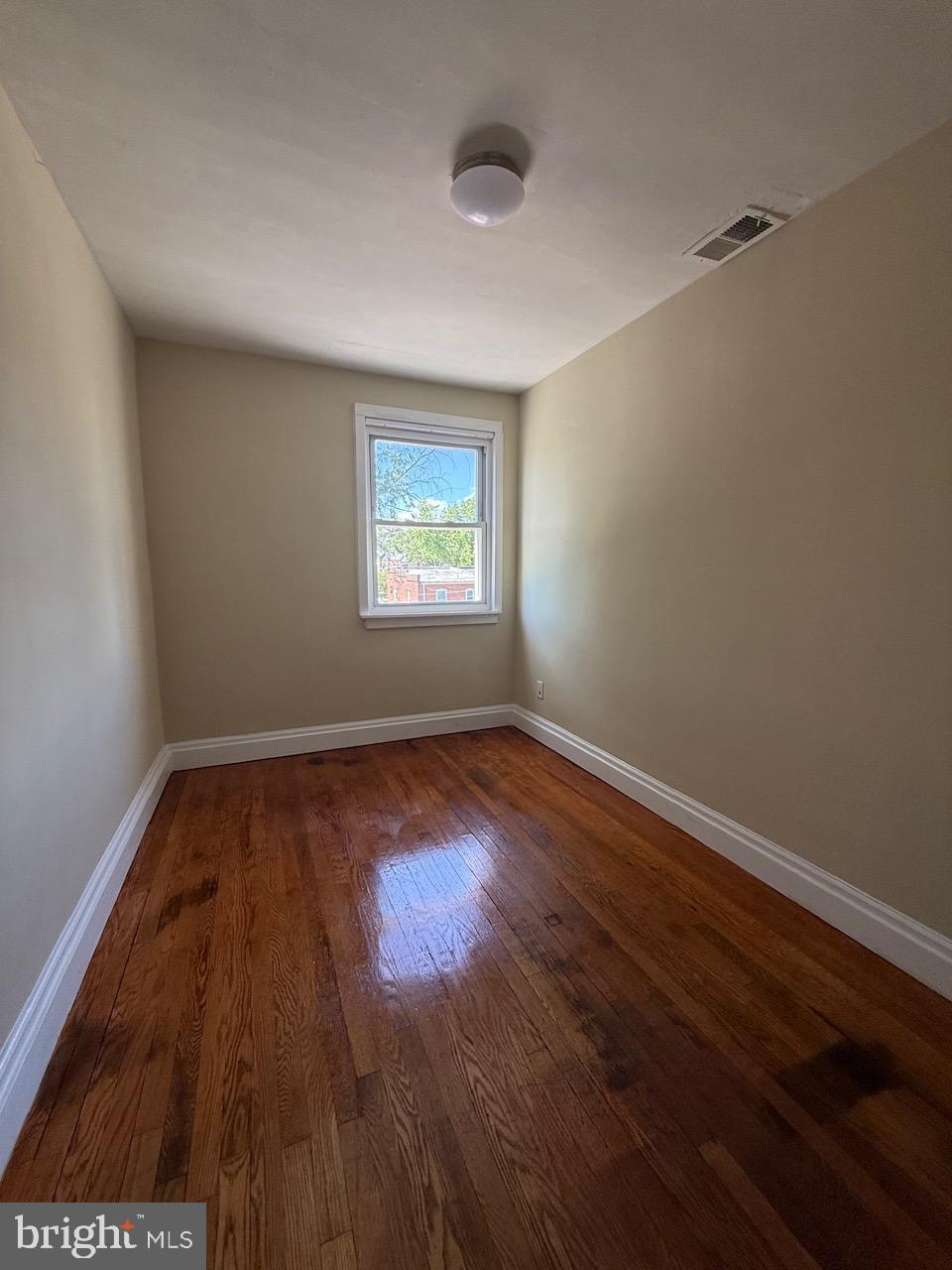 3826 8th Street Baltimore, MD 21225 - Photo 15 of 26