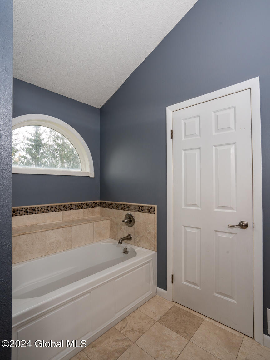 14 Capitol Place Rensselaer, NY 12144 - Photo 14 of 29 DSC01940