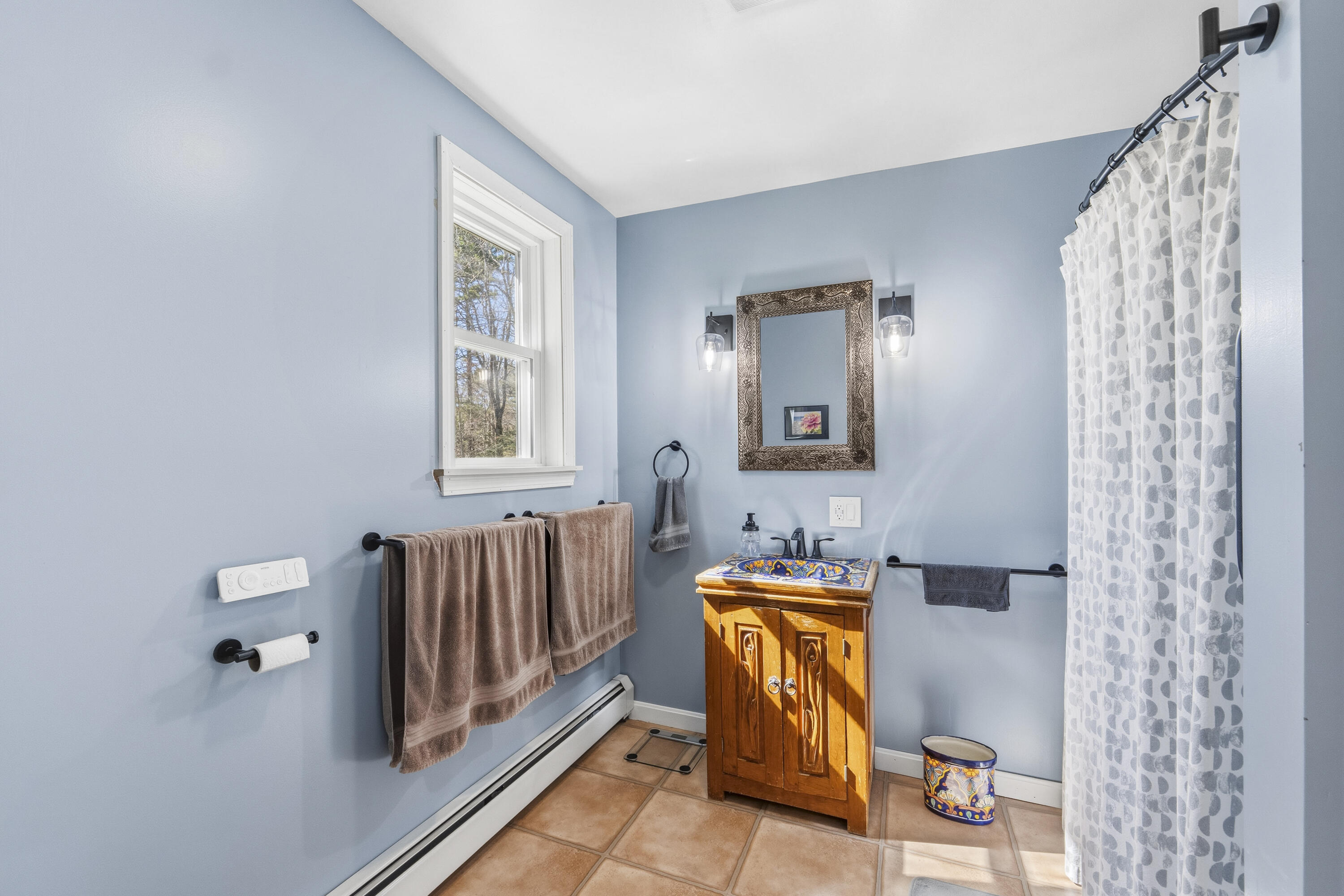 186 Clay Hill Road York, ME 03902 - Photo 27 of 35 Full Bathroom