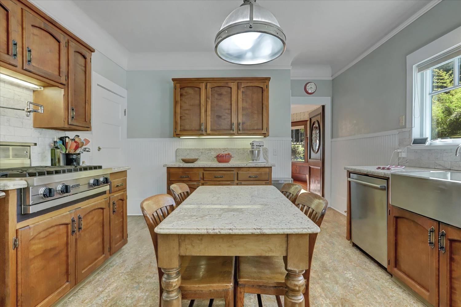 12562 Rough And Ready Highway Grass Valley, CA 95945 - Photo 17 of 99