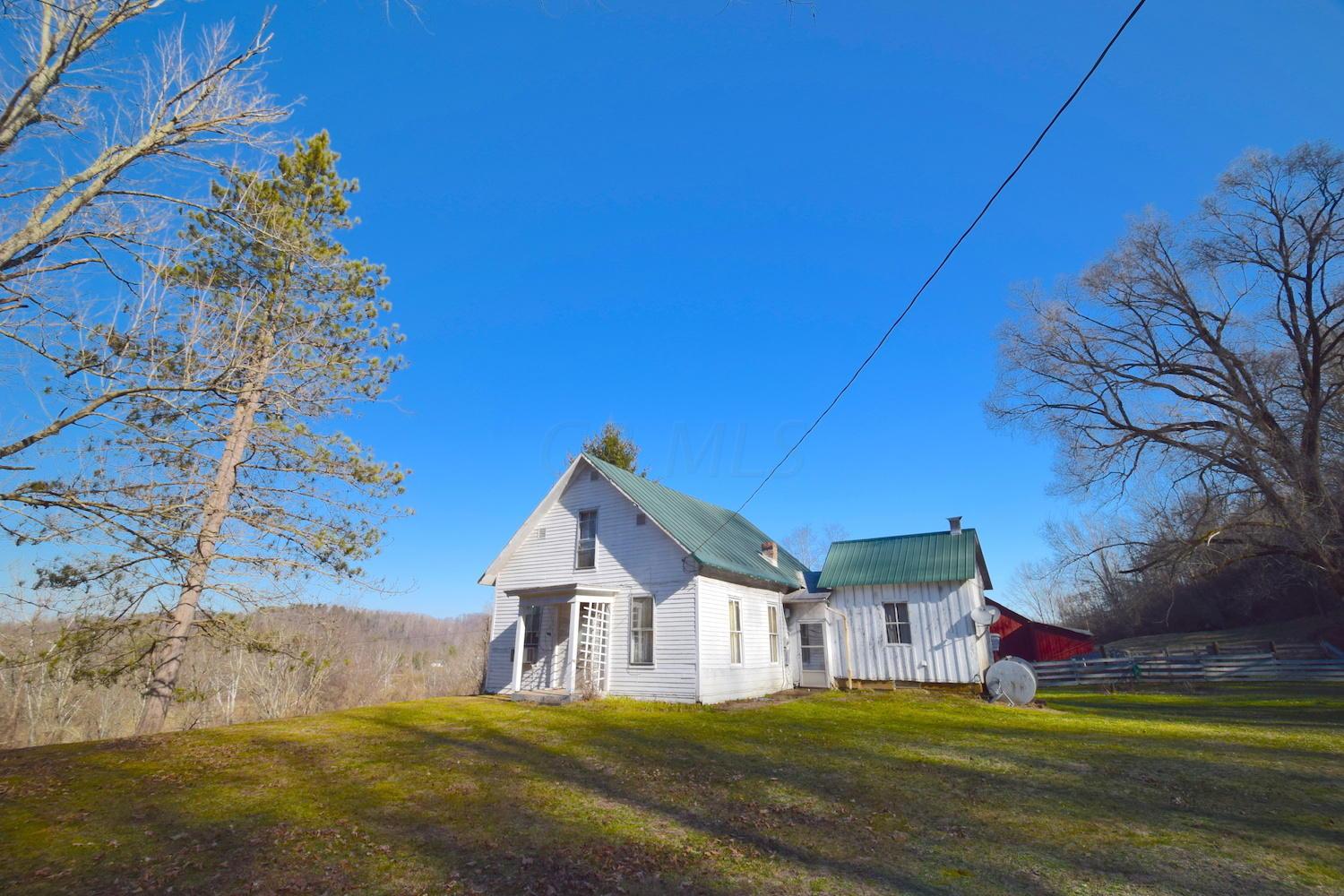 30060 Wells Road Middleport, OH 45760 - Photo 2 of 36 Gallery Image 2
