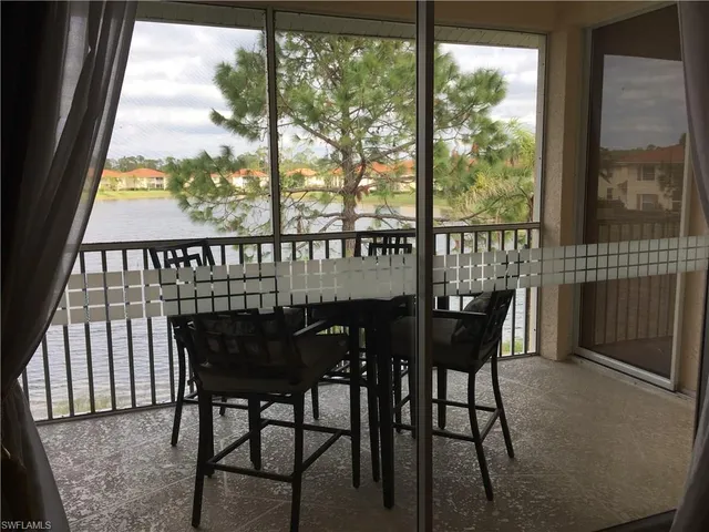 $4,000 | 500 Robin Hood Circle, Unit 202, Naples, FL 34104