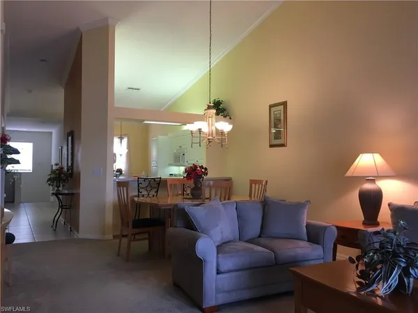 $4,000 | 500 Robin Hood Circle, Unit 202, Naples, FL 34104