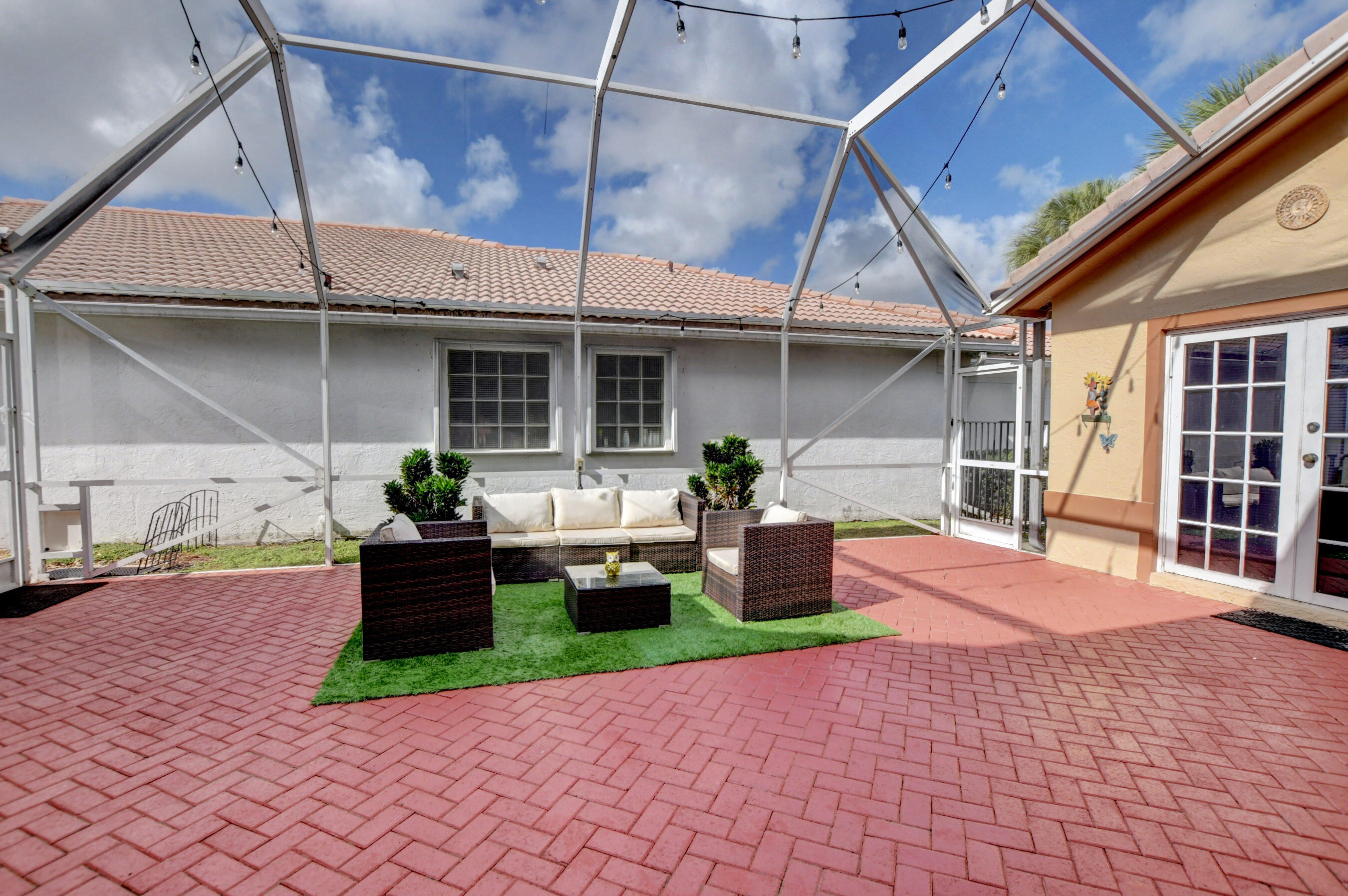 11209 Harbour Springs Circle Boca Raton, FL 33428 - Photo 5 of 42 05_ebf_4150and4more