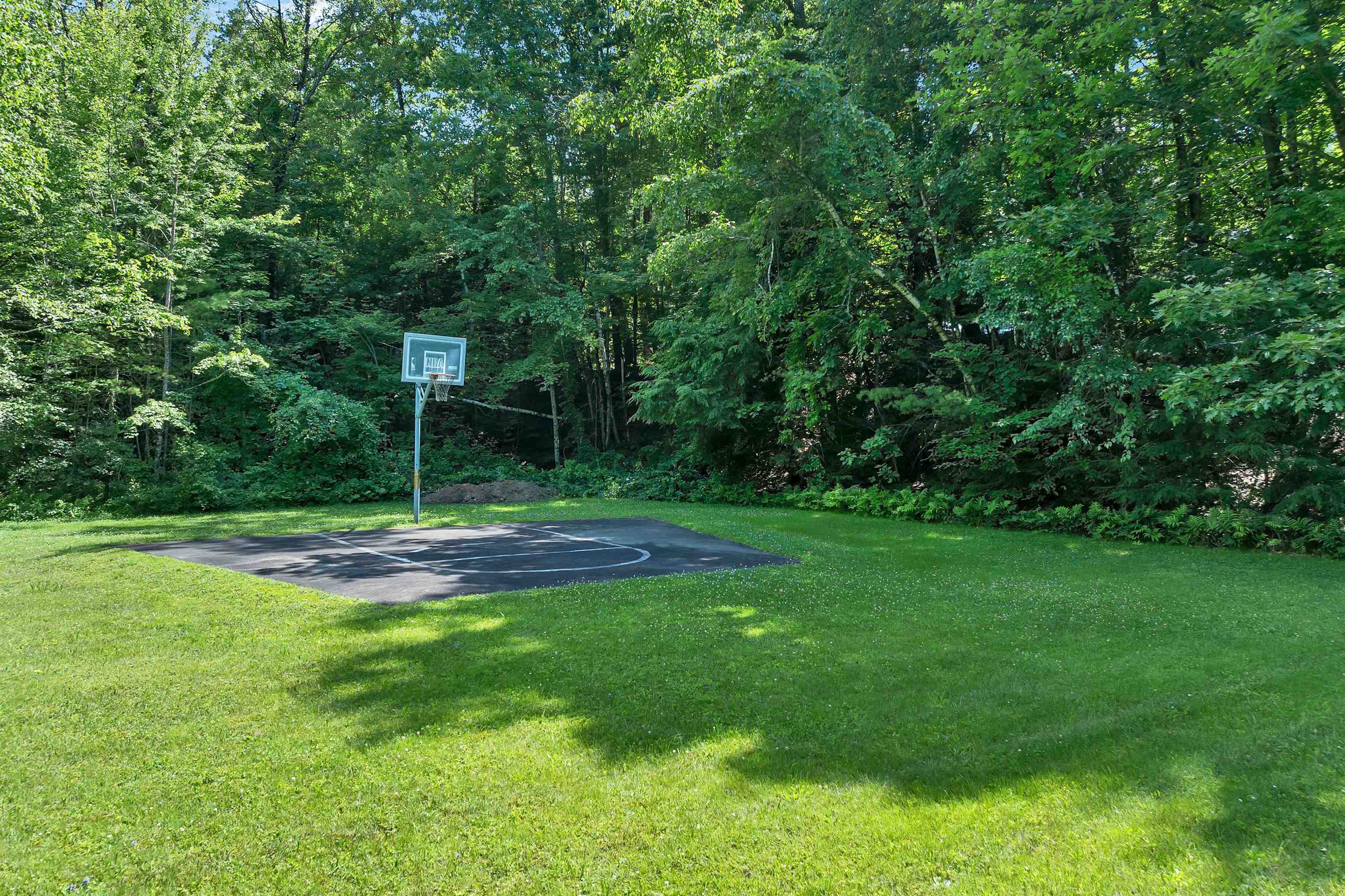 92 Winona Shores Road Meredith, NH 03253 - Photo 23 of 52