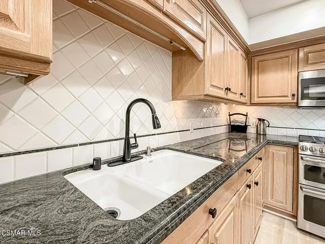 $5,500 | 30705 Davey Jones Drive, Agoura Hills, CA 91301