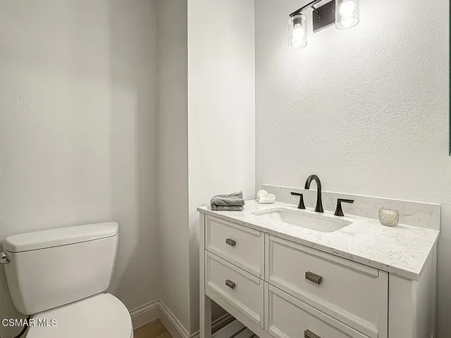 $5,500 | 30705 Davey Jones Drive, Agoura Hills, CA 91301