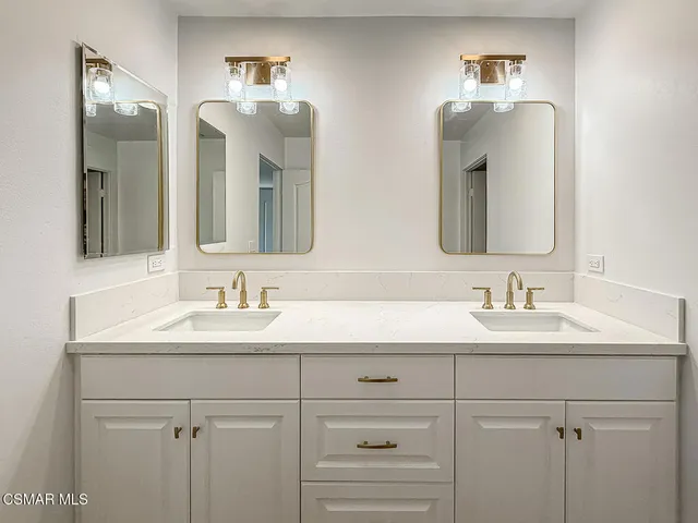 $5,500 | 30705 Davey Jones Drive, Agoura Hills, CA 91301