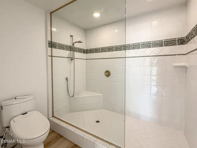 $5,500 | 30705 Davey Jones Drive, Agoura Hills, CA 91301