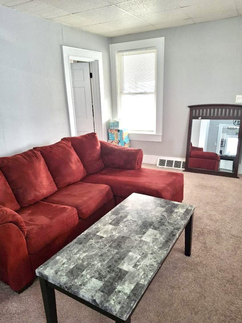 504 Ceape Avenue Oshkosh, WI 54901 - Photo 8 of 15