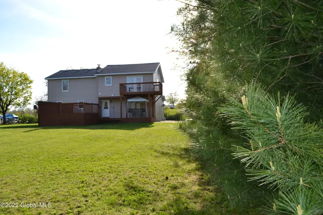 $446,900 | 60 Colonial Road, Stillwater, NY 12170