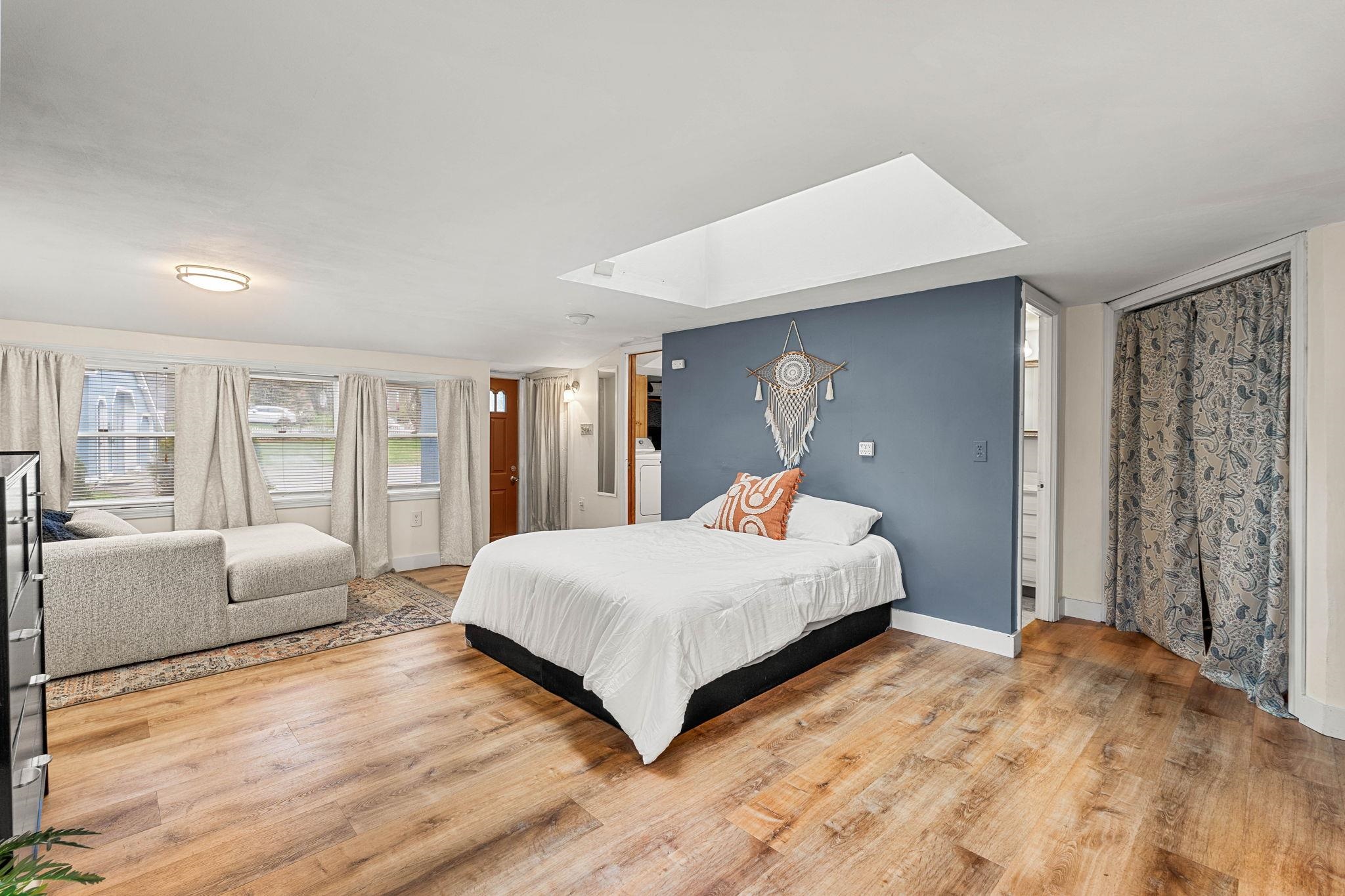 256 East Dunstable Road Nashua, NH 03062 - Photo 15 of 31