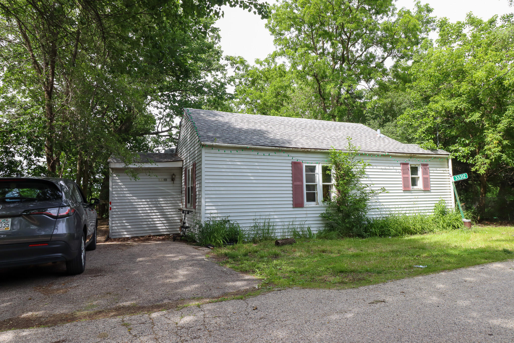 33312 Fairview Court Burlington, WI 53105 - Photo 1 of 1 IMG_6548