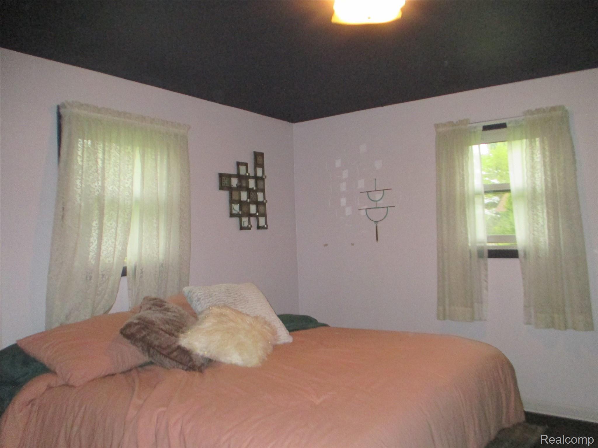 6305 Waldon Road Clarkston, MI 48346 - Photo 12 of 19 Waldon 014.JPG