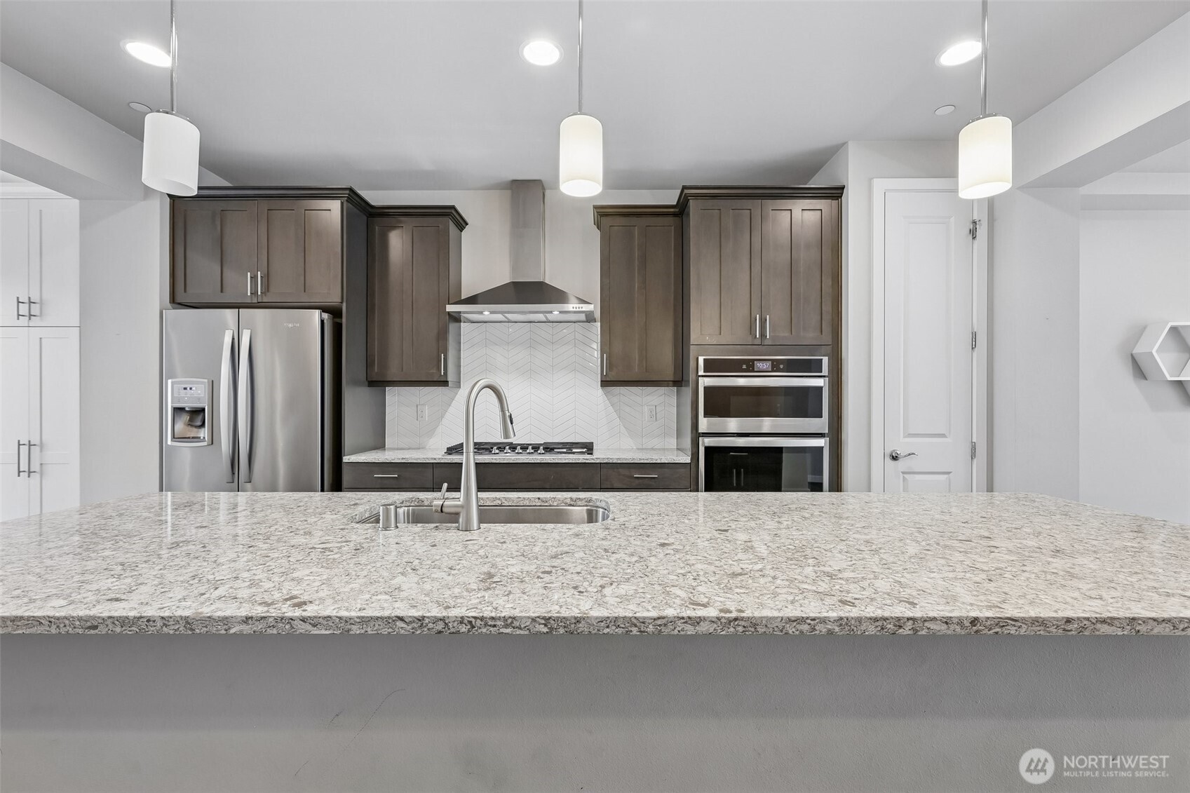 615 238th Street Southeast, Unit D Bothell, WA 98021 - Photo 11 of 37