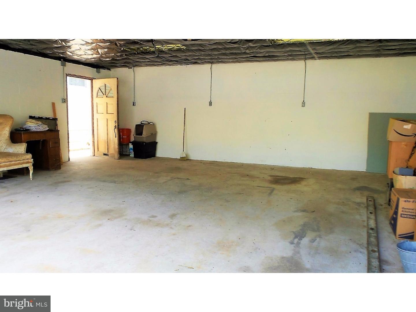 20 Cuthbert Road Riverton, NJ 08077 - Photo 23 of 25 Garage