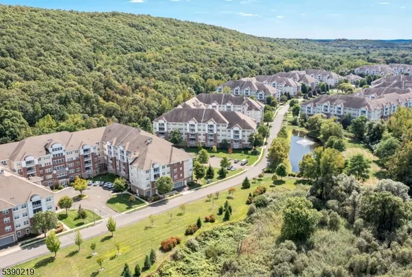 $369,000 | 9116 Warren's Way, Unit 116, Wanaque, NJ 07465