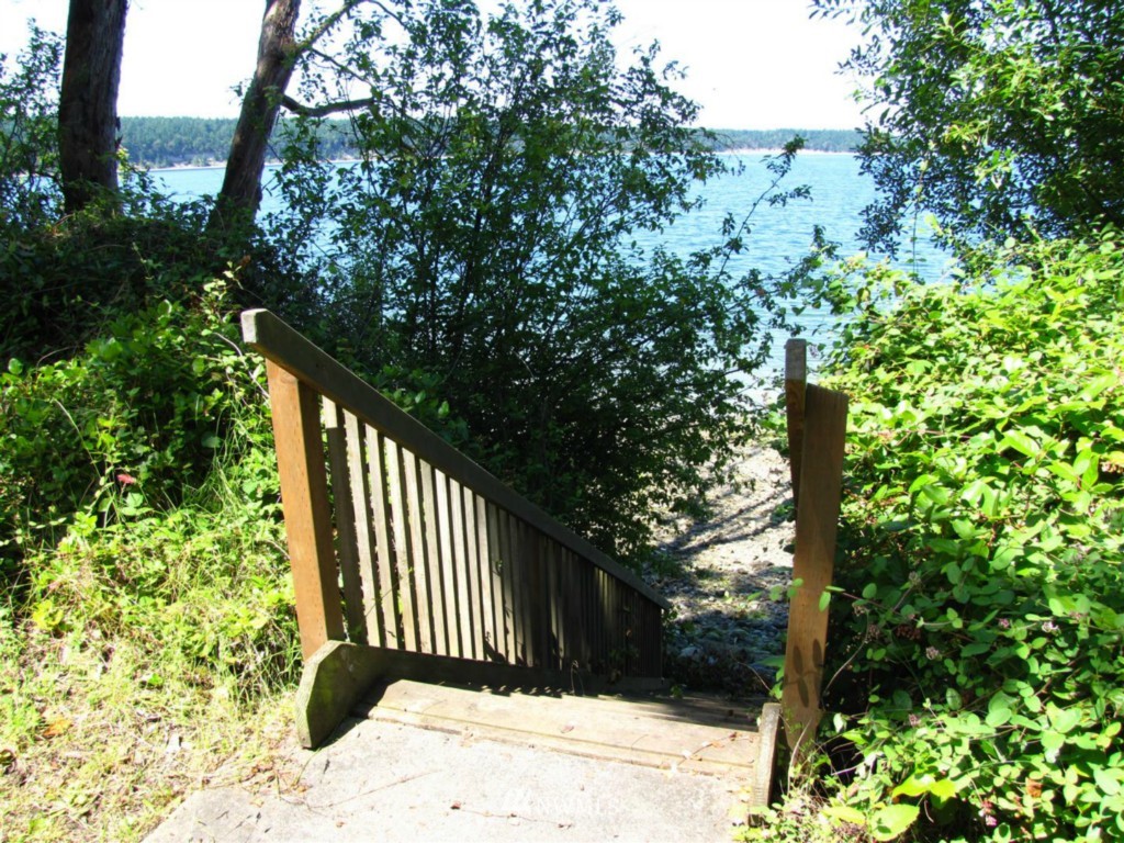 1141 Griffith Point Road Nordland, WA 98358 - Photo 14 of 15