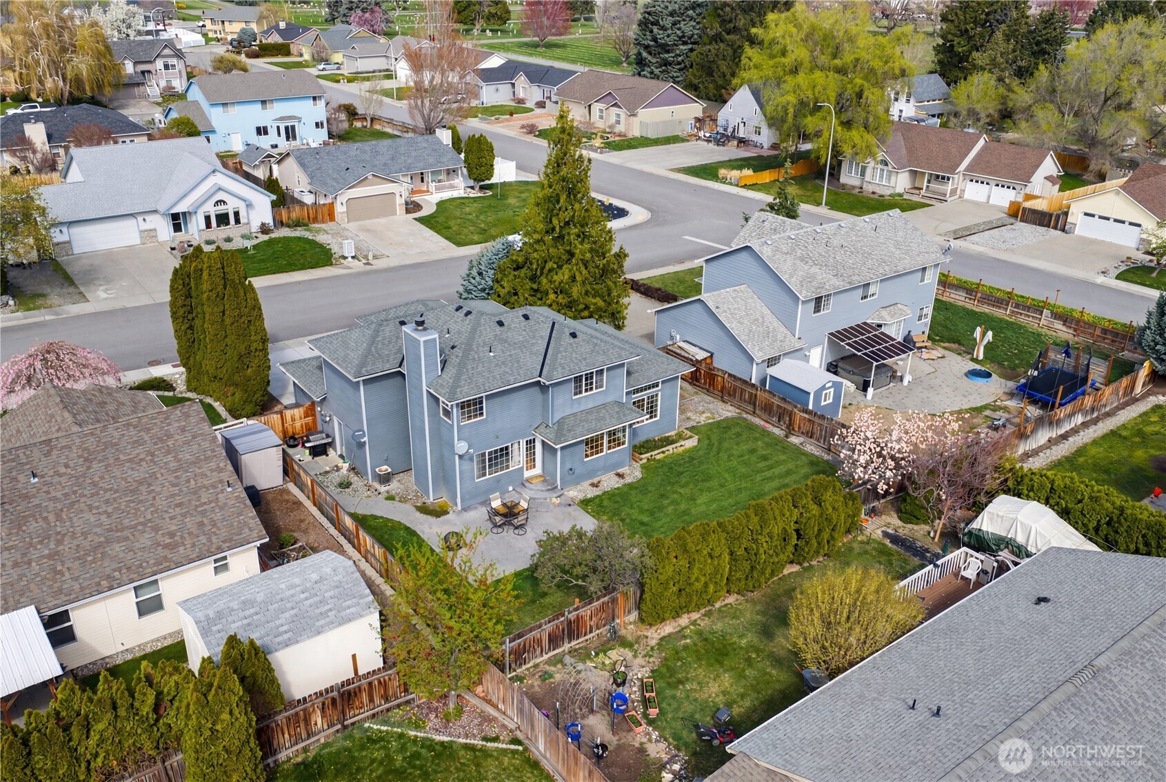 1929 Hideaway Place Wenatchee, WA 98801 - Photo 30 of 35 an aerial view of residential houses with outdoor space