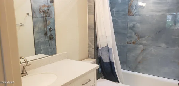 $2,495 | 2418 West Alamo Drive, Chandler, AZ 85224