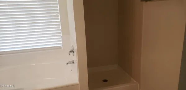 $2,495 | 2418 West Alamo Drive, Chandler, AZ 85224