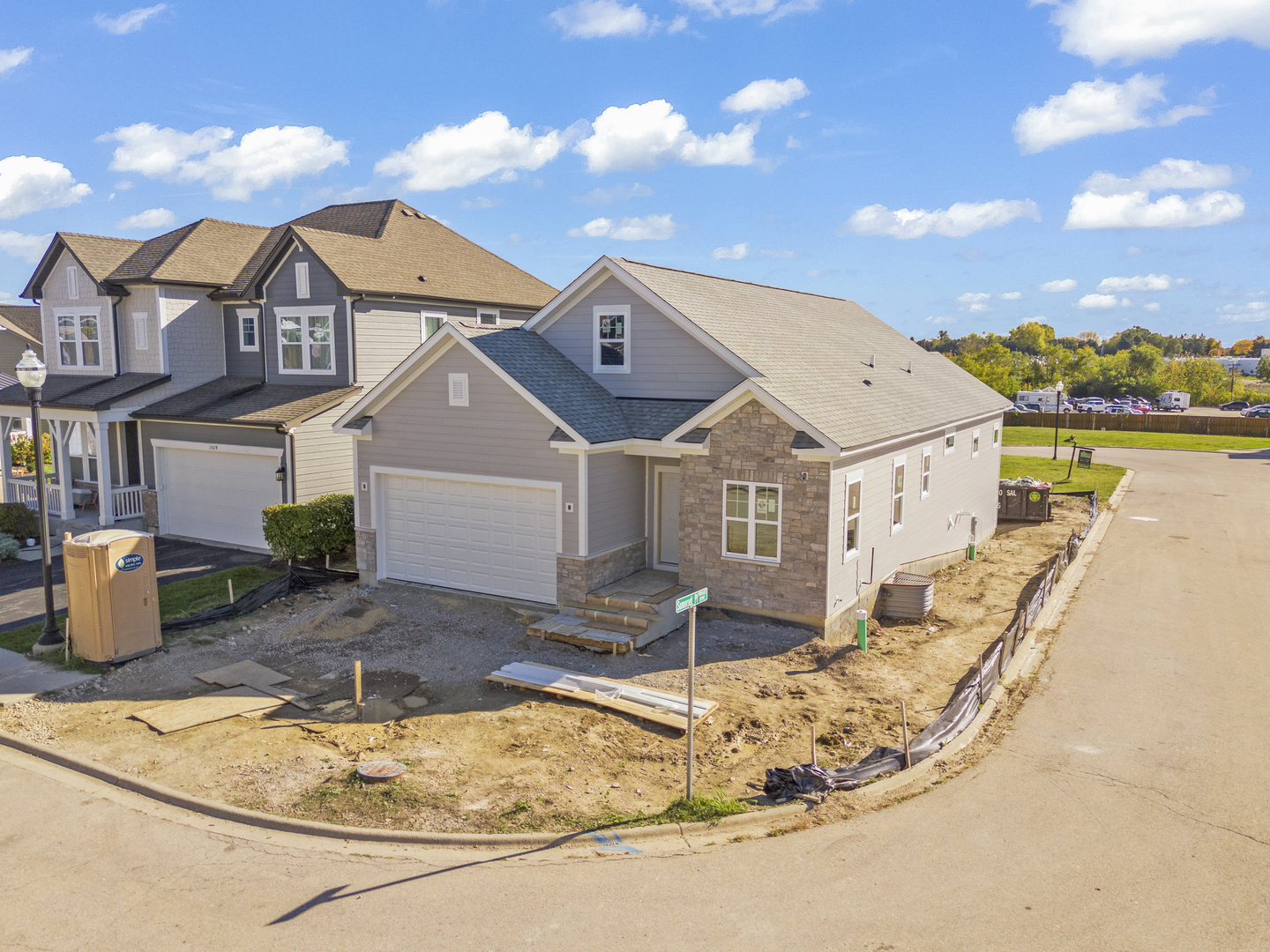 1431 Somerset Place Barrington, IL 60010 - Photo 1 of 28 a view of a house with swimming pool